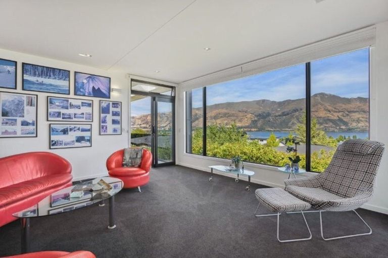 Photo of property in 47 Forest Heights, Wanaka, 9305