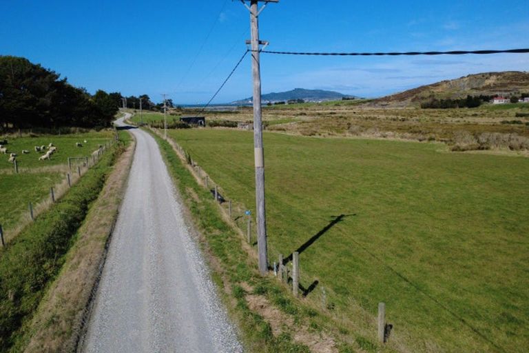 Photo of property in 61 Clark Road, Omaui, Invercargill, 9877