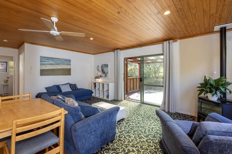 Photo of property in 15a Wharemauku Road, Raumati Beach, Paraparaumu, 5032