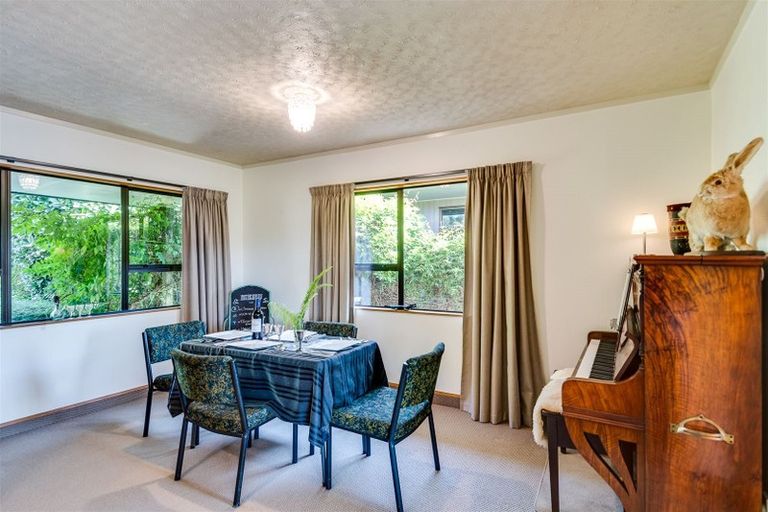 Photo of property in 54 Ngarimu Crescent, Taradale, Napier, 4112