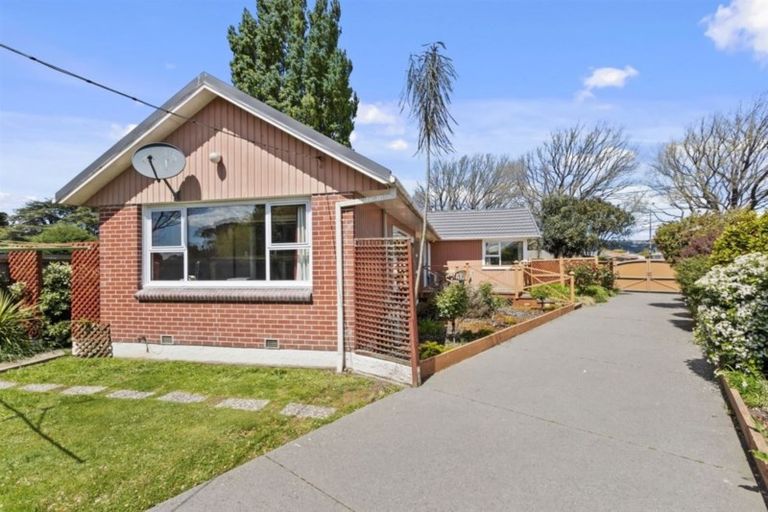 Photo of property in 427 Linwood Avenue, Bromley, Christchurch, 8062