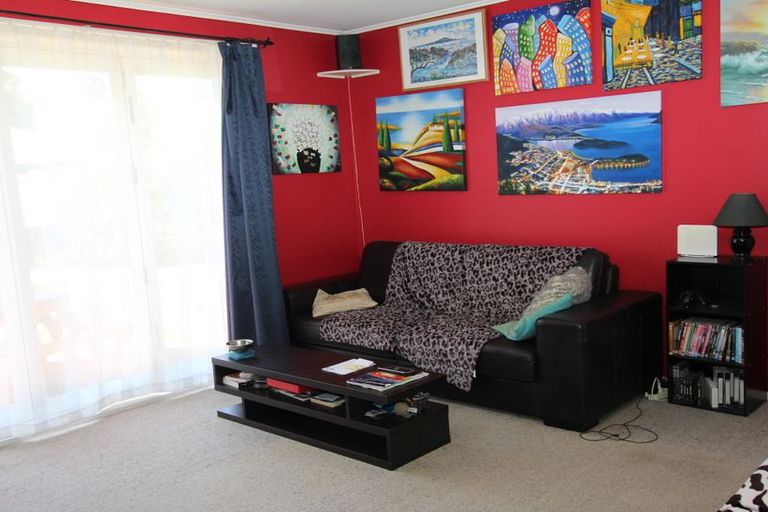 Photo of property in 7 Brentford Place, Manurewa, Auckland, 2102