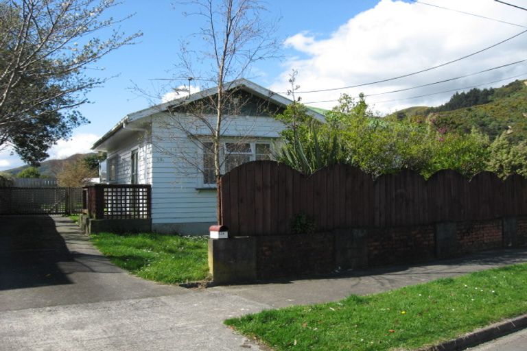 Photo of property in 53a Guthrie Street, Waterloo, Lower Hutt, 5011