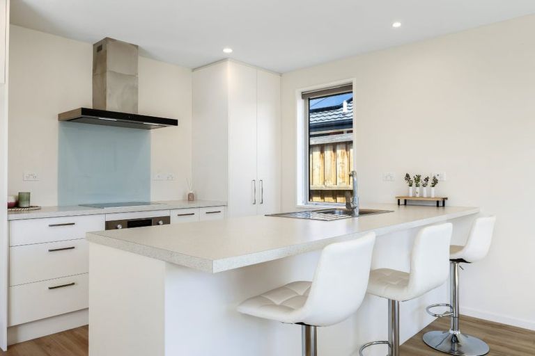 Photo of property in 20 Quinn Crescent, Woodend, 7610