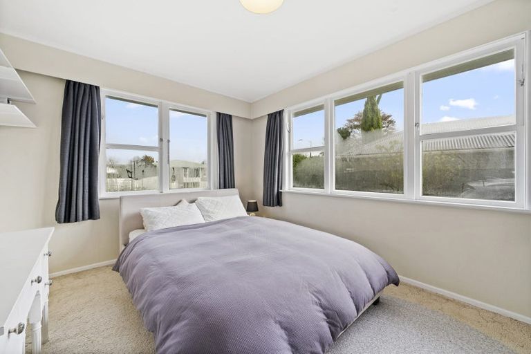 Photo of property in 26 Ruru Crescent, Heretaunga, Upper Hutt, 5018