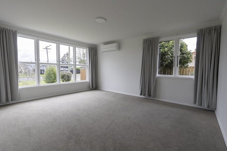 Photo of property in 42 Spencer Street, Leamington, Cambridge, 3432