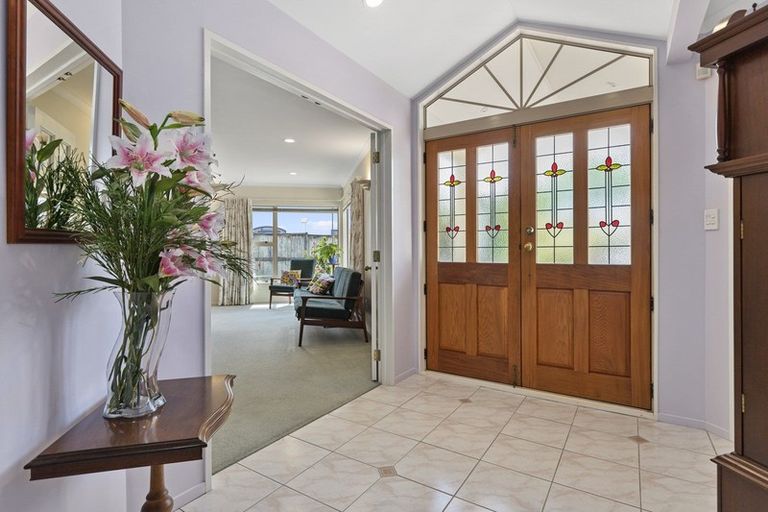 Photo of property in 26 Montrose Crescent, Huntington, Hamilton, 3210