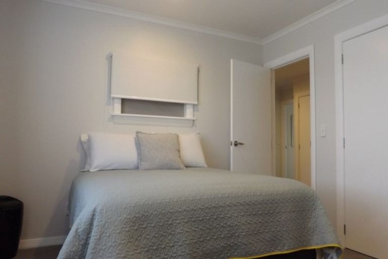 Photo of property in 44 Mako Mako Road, Levin, 5510