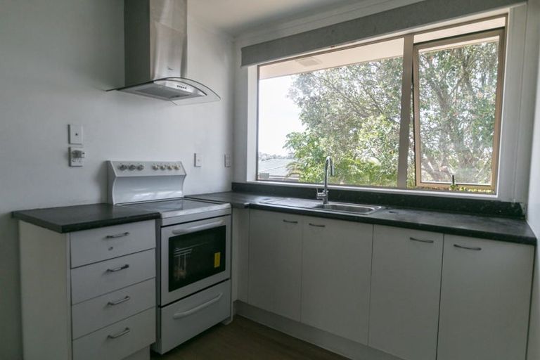 Photo of property in 56 Ruze Vida Drive, Massey, Auckland, 0614