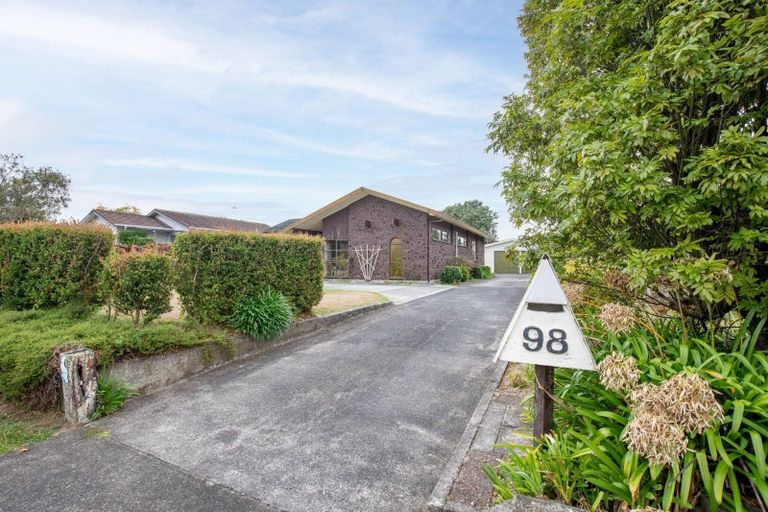 Photo of property in 98 Studholme Street, Morrinsville, 3300