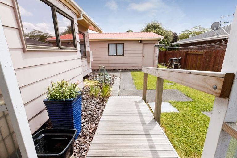 Photo of property in 30 Mercury Street, Milson, Palmerston North, 4414