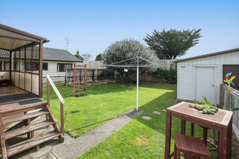 Photo of property in 24 Jasmine Avenue, Dinsdale, Hamilton, 3204