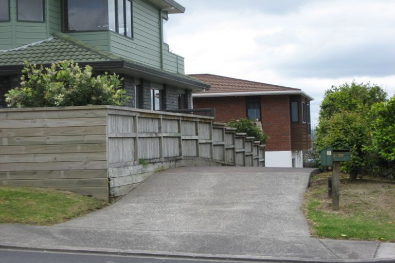Photo of property in 1038 Whangaparaoa Road, Tindalls Beach, Whangaparaoa, 0930