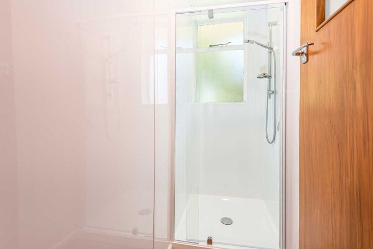 Photo of property in 32 Wadeley Road, Ilam, Christchurch, 8041