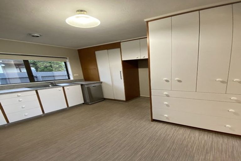 Photo of property in 2/8 Duart Road, Havelock North, 4130