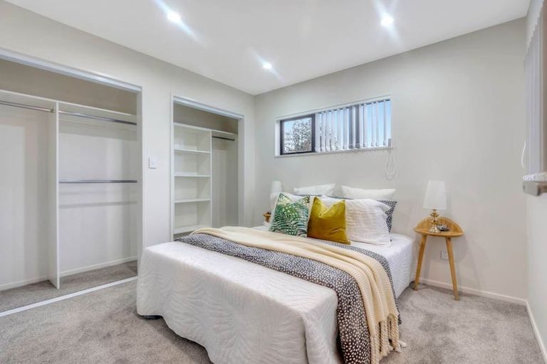 Photo of property in 4/2 Smiths Avenue, Papakura, 2110