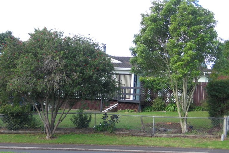 Photo of property in 14 Pulman Place, Clover Park, Auckland, 2019