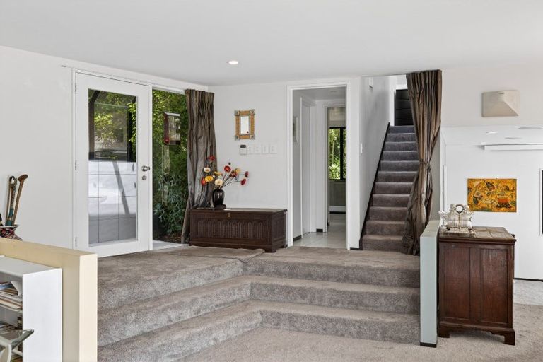 Photo of property in 29 Bayview Road, Charteris Bay, Lyttelton, 8971