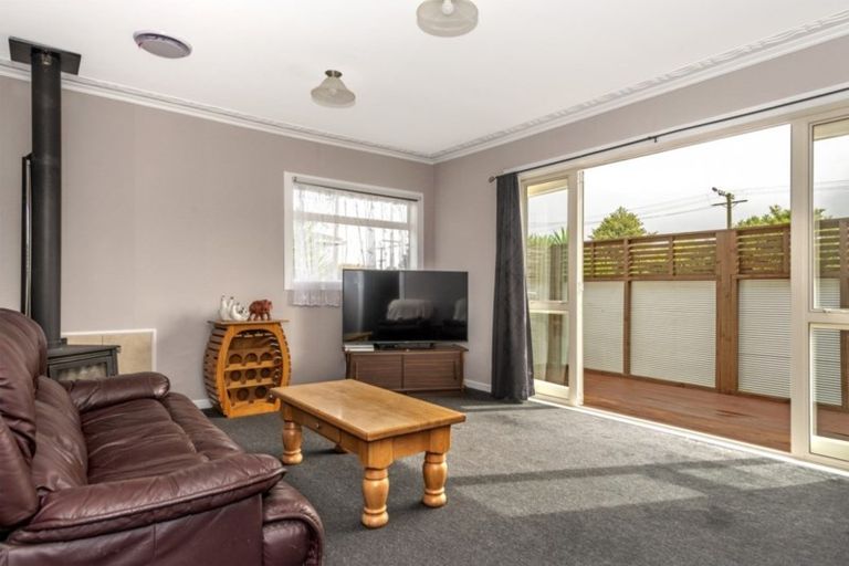 Photo of property in 50 Oak Street, Mangapapa, Gisborne, 4010
