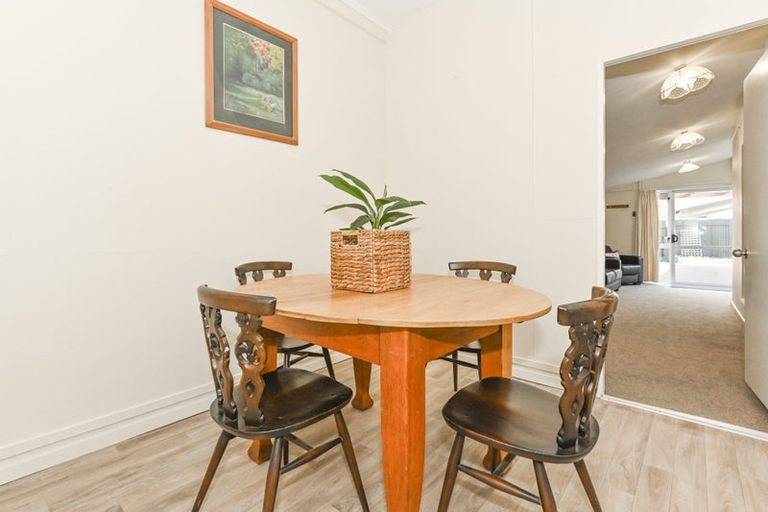 Photo of property in 1001a Beatty Street, Mayfair, Hastings, 4122