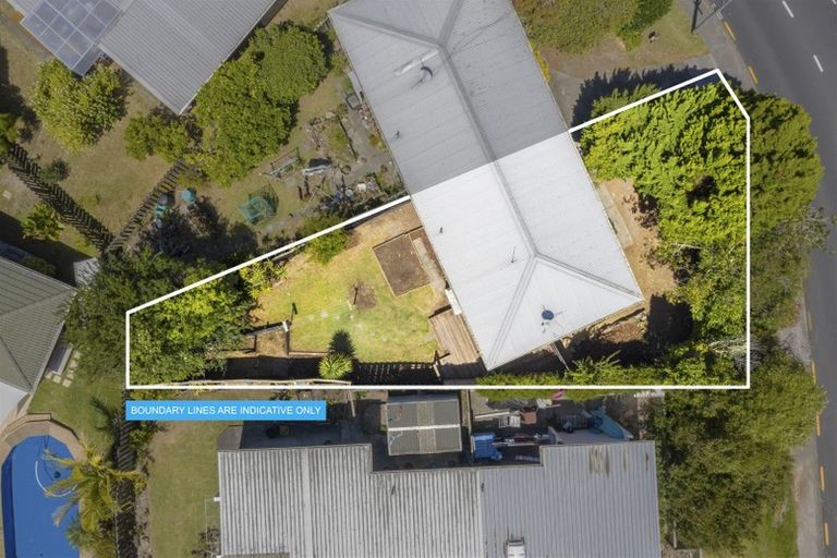 Photo of property in 1/38 Bentley Avenue, Glenfield, Auckland, 0629