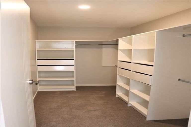 Photo of property in 1 Beatrice Place, Flat Bush, Auckland, 2016