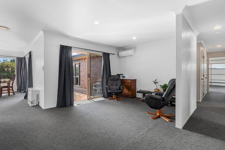 Photo of property in 54 Fairview Place, Te Puke, 3119