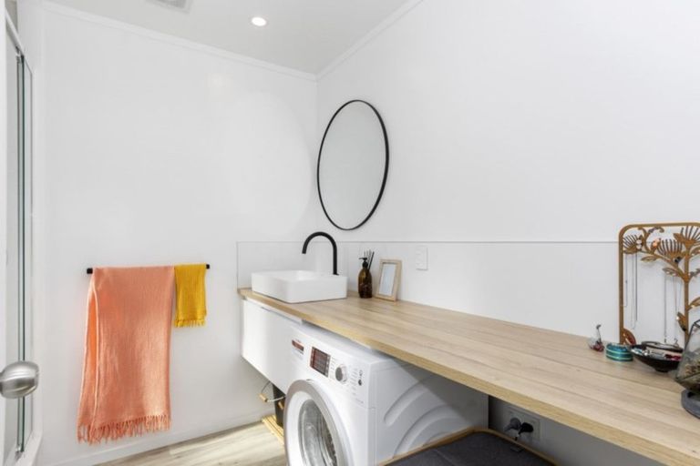 Photo of property in 43c Waitaha Road, Welcome Bay, Tauranga, 3112