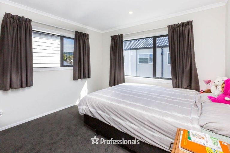 Photo of property in 4a Carroll Grove, Trentham, Upper Hutt, 5018