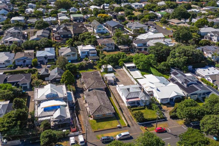 Photo of property in 12 Kenyon Avenue, Mount Eden, Auckland, 1024