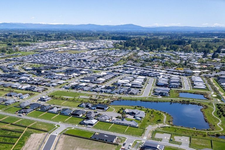 Photo of property in 14 Mackinnon Street, Marshland, 8083