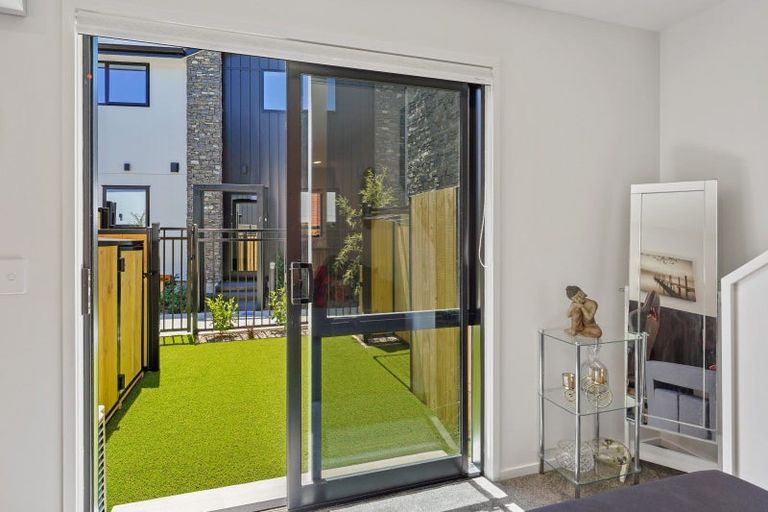 Photo of property in 3/5 Milne Crescent, Taita, Lower Hutt, 5011