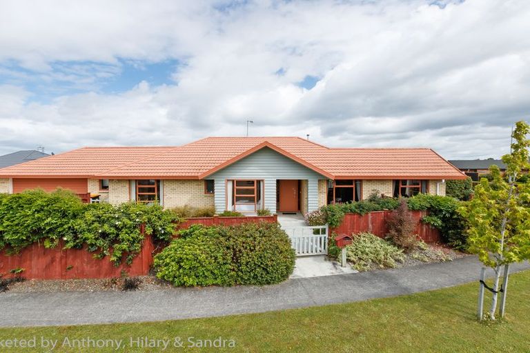 Photo of property in 53 Branigan Parade, Kelvin Grove, Palmerston North, 4414