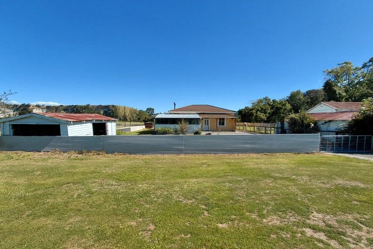 Photo of property in 16 Raumaewa Road, Mangaweka, 4797