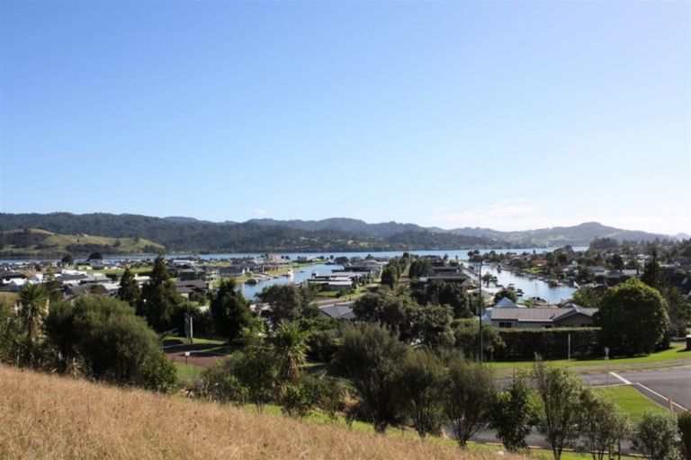 Photo of property in 4 Panorama Parade, Pauanui, Hikuai, 3579