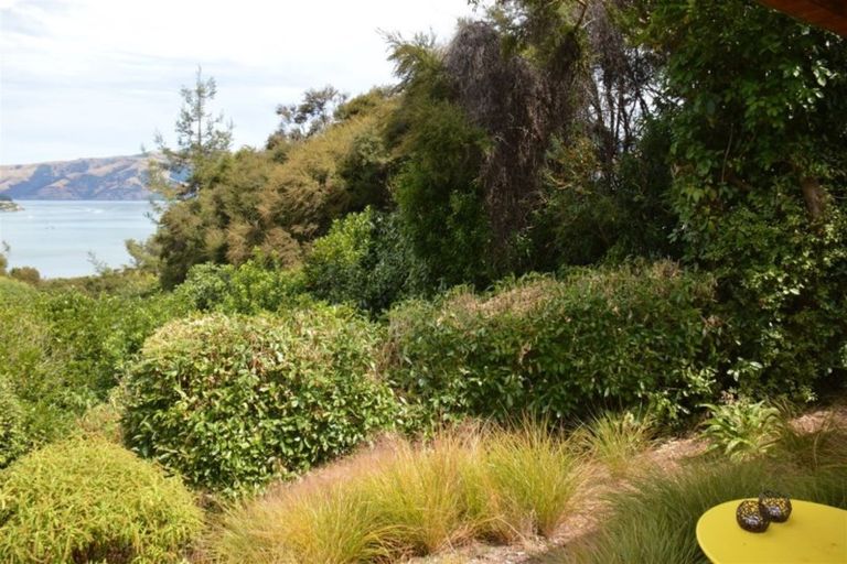Photo of property in 6888h Christchurch Akaroa Road, Takamatua, 7581