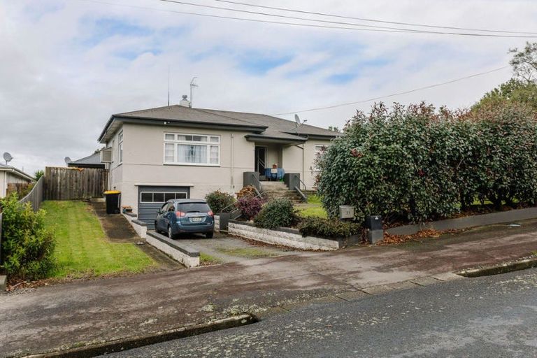 Photo of property in 33 Cole Street, Dannevirke, 4930