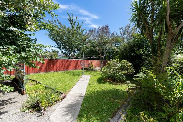 Photo of property in 14 Middlesex Street, Levin, 5510