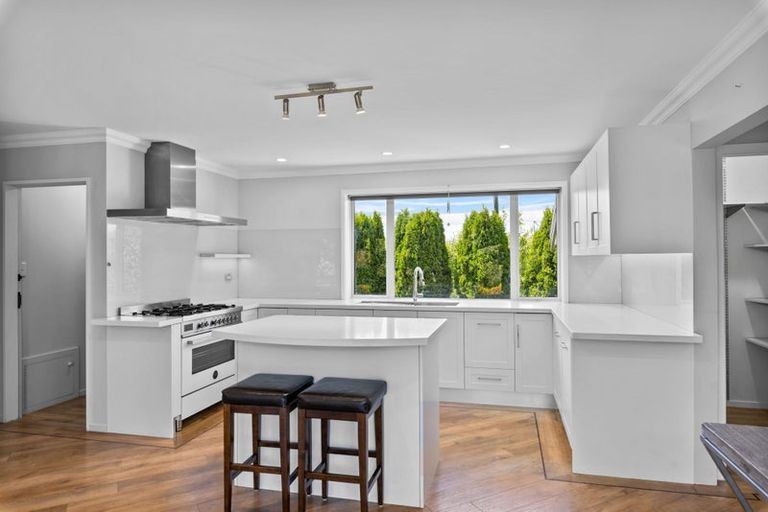 Photo of property in 586 Yaldhurst Road, Yaldhurst, Christchurch, 7676