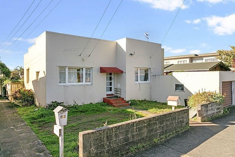 Photo of property in 133 Landscape Road, Mount Eden, Auckland, 1024