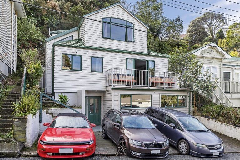 Photo of property in 54 Norway Street, Aro Valley, Wellington, 6012