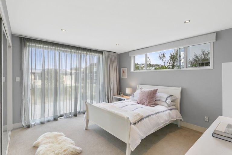 Photo of property in 7 Lakshmi Place, Khandallah, Wellington, 6035