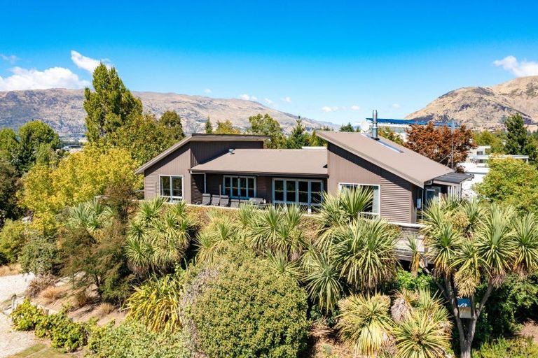 Photo of property in 38 Ballantyne Road, Wanaka, 9305