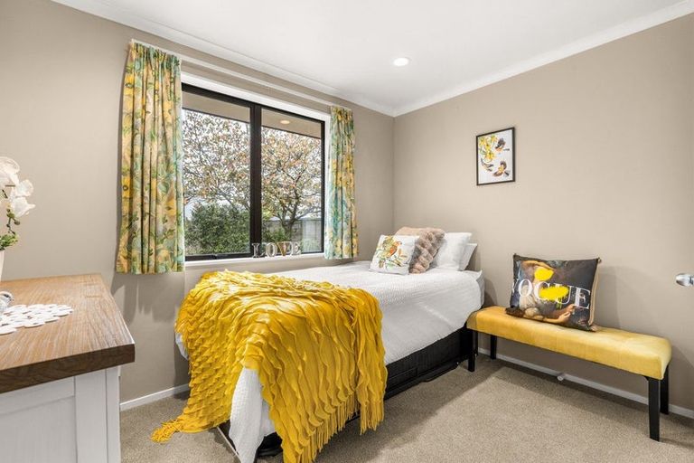 Photo of property in 12 Chesterton Drive, Leamington, Cambridge, 3432