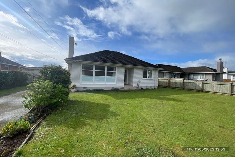 Photo of property in 45 Power Street, Levin, 5510