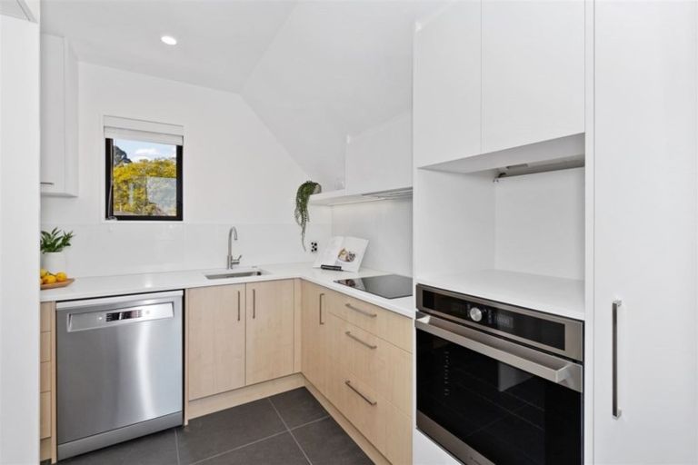 Photo of property in 73a Carlton Mill Road, Merivale, Christchurch, 8014