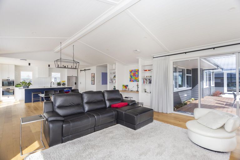 Photo of property in 1 Avoca Drive, Waiareka Junction, Oamaru, 9401