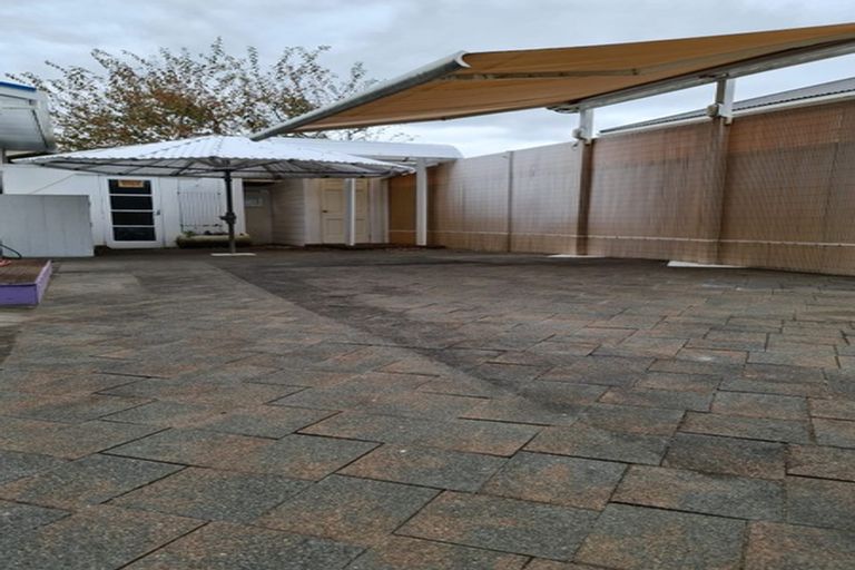 Photo of property in 495 Weymouth Road, Weymouth, Auckland, 2103