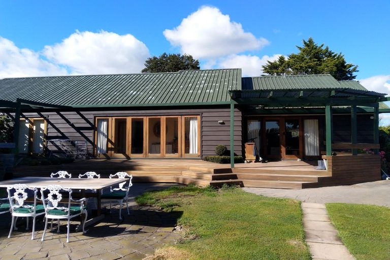 Photo of property in 65 Mcsaveneys Road, Marshland, Christchurch, 8051