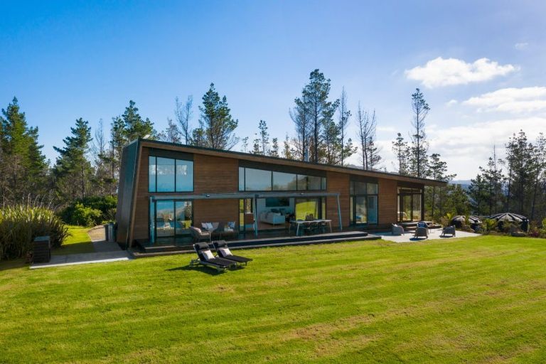 Photo of property in 449 Rodney Road, Big Omaha, 0985